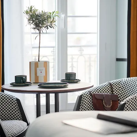 Hotel Faubourg Galant - Handwritten Collection