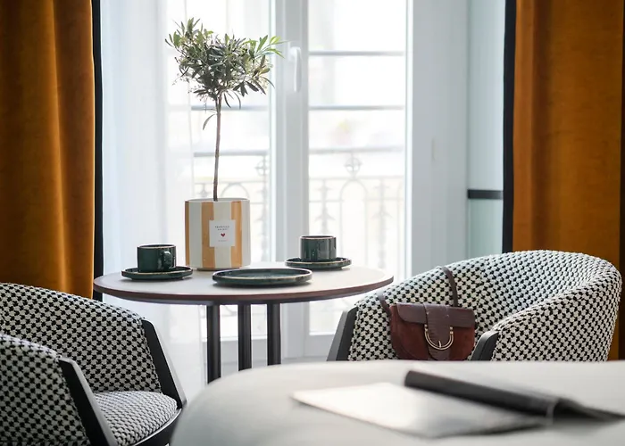 Hotel Faubourg Galant - Handwritten Collection