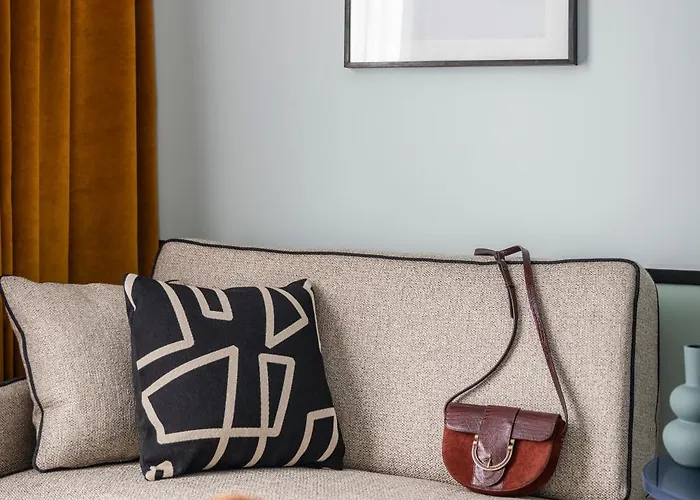 Faubourg Galant - Handwritten Collection 4* Paryż