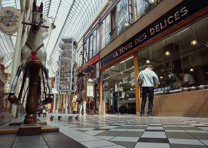 Faubourg Galant - Handwritten Collection 4* Paryż